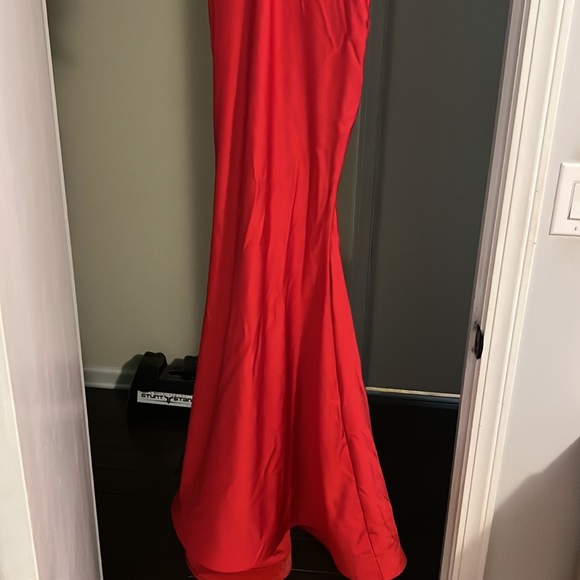 sherri hill, 00. red - Picture 3 of 6